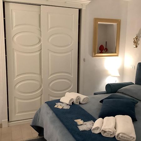 Tinnyhouse Νάπολη Εξωτερικό φωτογραφία