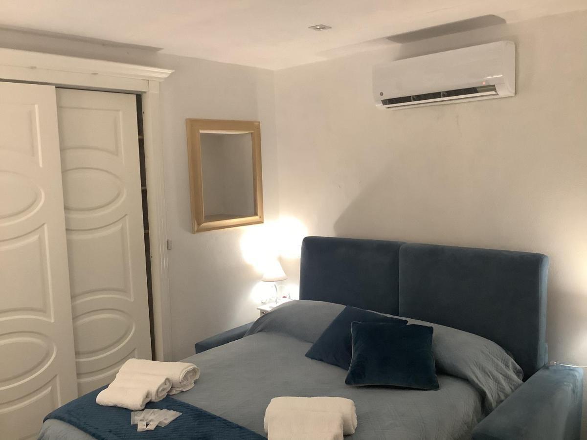 Tinnyhouse Νάπολη Εξωτερικό φωτογραφία
