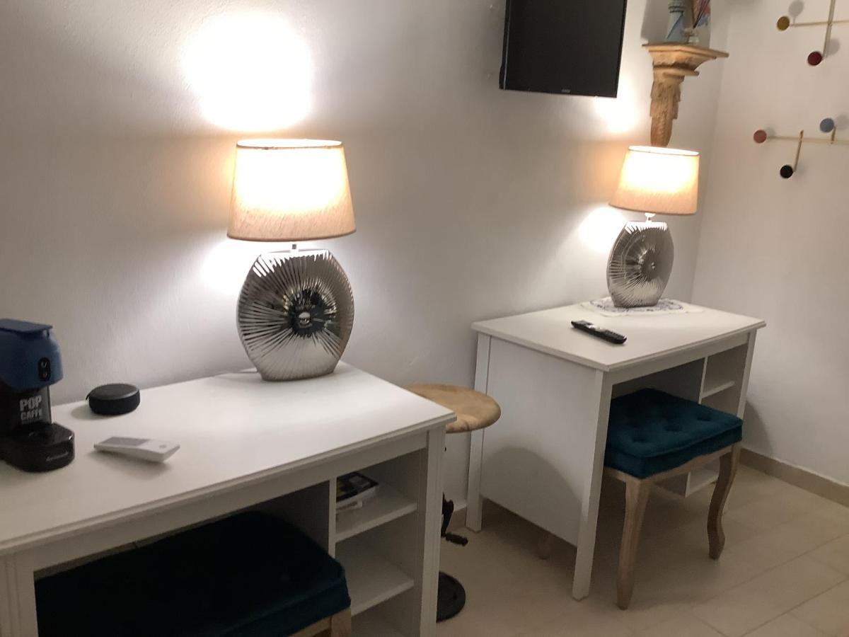 Tinnyhouse Νάπολη Εξωτερικό φωτογραφία