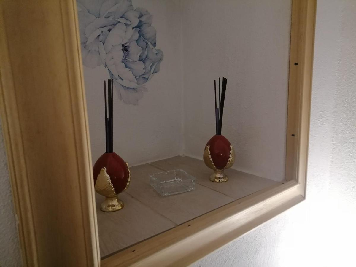Tinnyhouse Νάπολη Εξωτερικό φωτογραφία